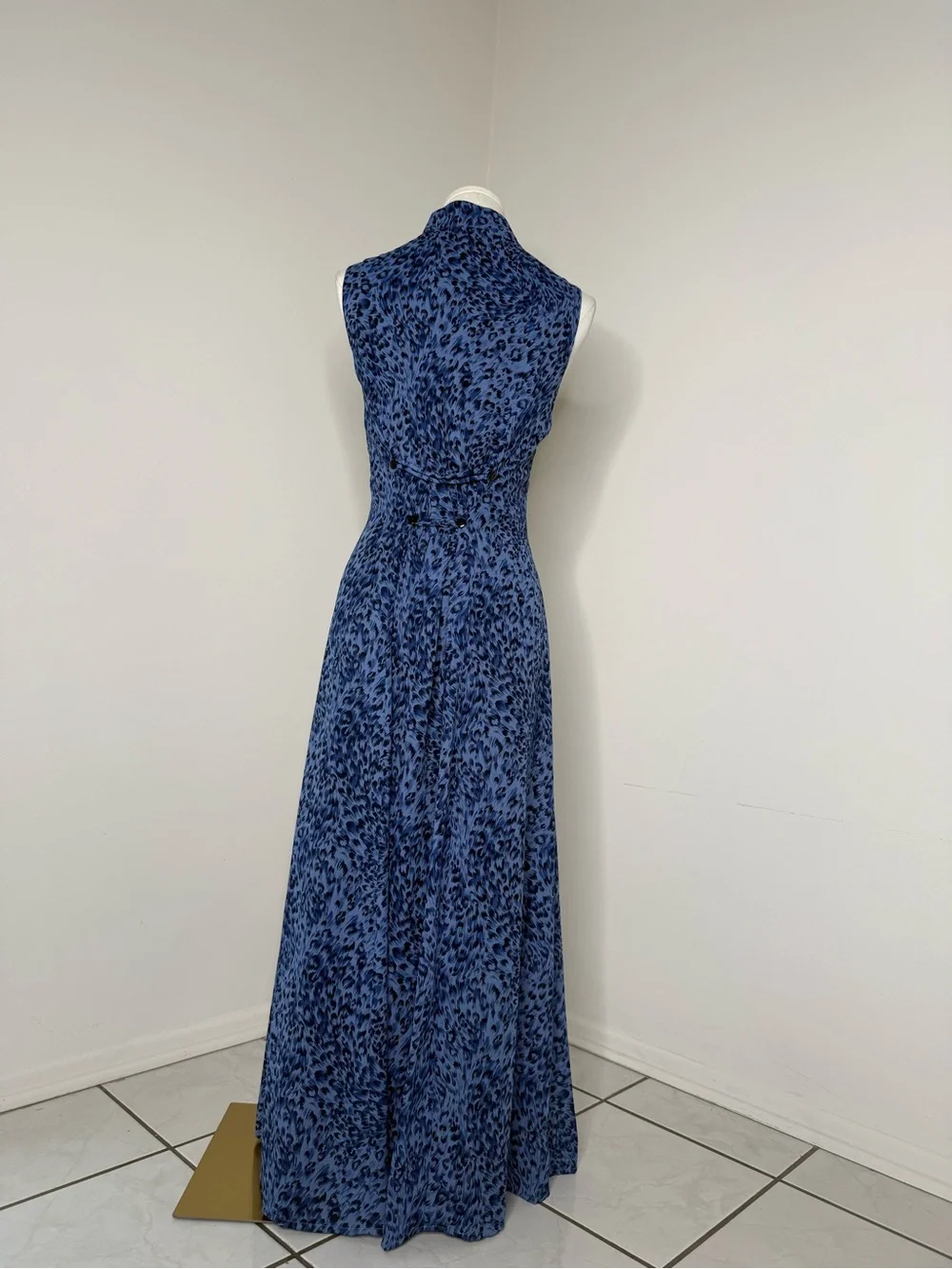 Coldwater Creek Blue Leopard Print Sleeveless Maxi Dress - Picture 11 of 16